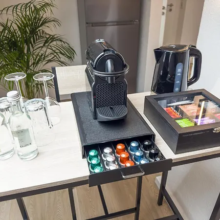 Immostay #8 - Haus Fuer 13 Personen Mit 7 Zimmer - Grosser Garten & Grill, Free Parking, Wlan Bremen Exterior photo