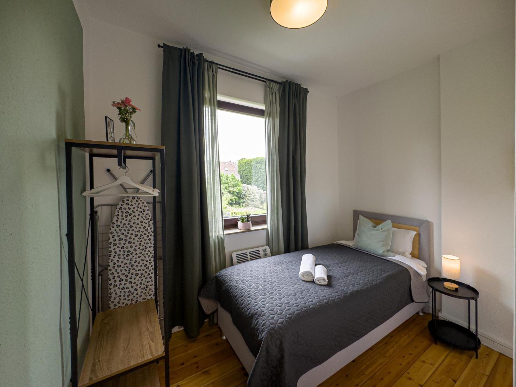 Immostay #8 - Haus Fuer 13 Personen Mit 7 - Grosser Garten & Grill, Free Parking, Wlan Bremen