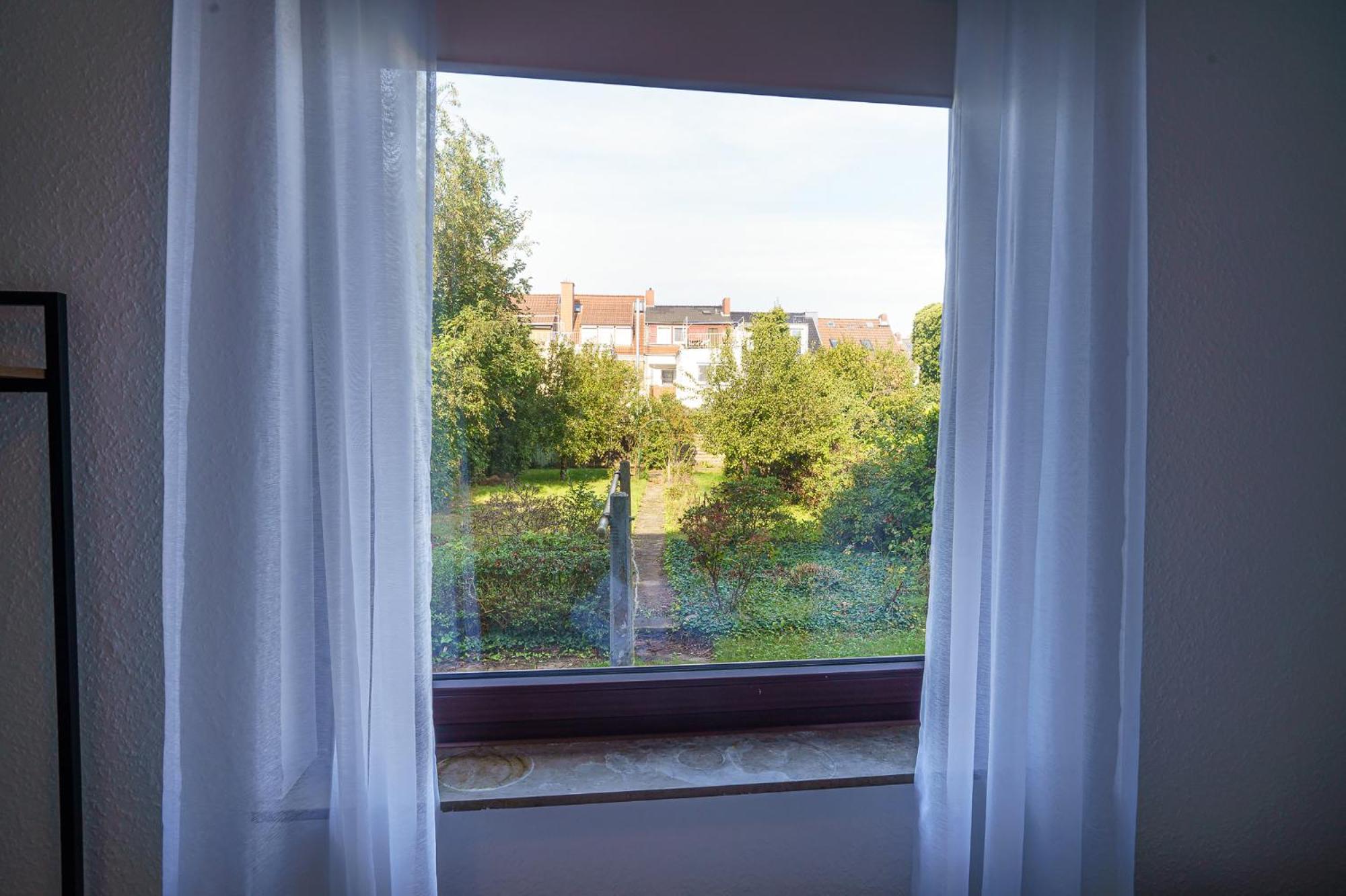 Immostay #8 - Haus Fuer 13 Personen Mit 7 - Grosser Garten & Grill, Free Parking, Wlan BRE